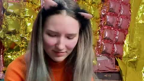 _kikiclark_ online show from April 2026 08:21:01 PM