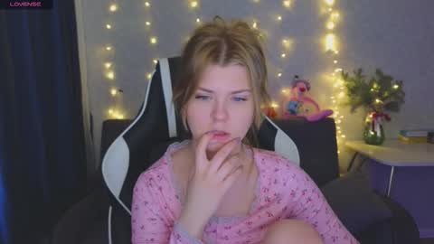 Molly   Emily online show from February 2026 06:08:02 AM