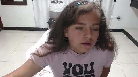 Snapshot of _kitten_1 chatting on December 2024 06:34:01 PM _kitten_1 online show from December 2024 06:34:01 PM