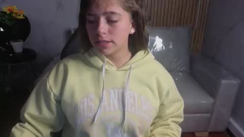 _kitten_1 online show from March 2026 03:34:01 AM