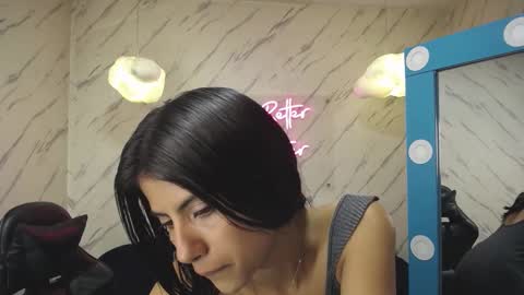 Snapshot of _kitty_v chatting on February 2025 12:03:01 AM Hi Stream 300pm to 900pm online show from February 2025 12:03:01 AM