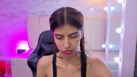 Snapshot of _kitty_v chatting on February 2026 01:27:01 AM Hi Stream 300pm to 900pm online show from February 2026 01:27:01 AM