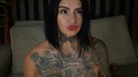 Snapshot of _kleo_ chatting on March 2025 12:53:01 AM online show from March 2025 12:53:01 AM