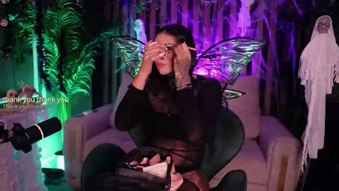 Snapshot of _kleo_ chatting on October 2025 02:00:01 AM online show from October 2025 02:00:01 AM