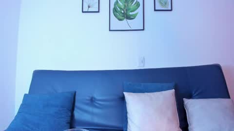  koriinn  online show from February 2025 12:14:01 AM