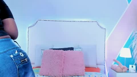 _krystal_cambell online show from May 2026 12:32:01 PM