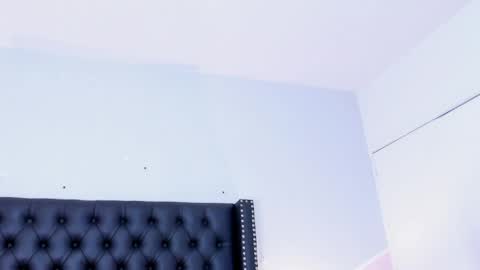 _krystal_cambell online show from May 2026 04:05:02 PM