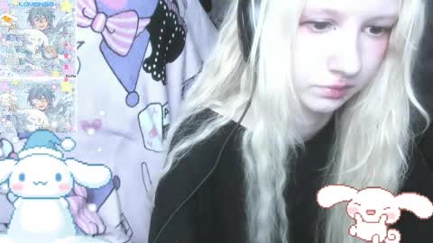  kuro  online show from March 2025 07:59:02 PM