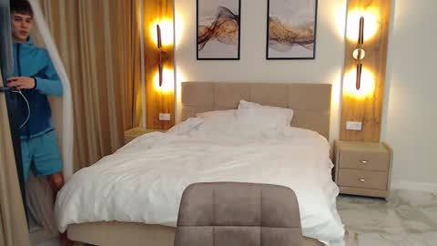 Kurt online show from January 2025 03:41:02 AM