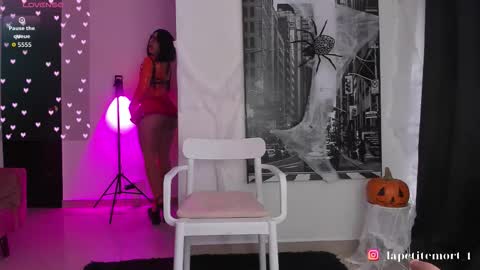 Snapshot of _lapetitemort_ chatting on October 2025 07:02:02 PM Agatha Arias IG lapetitemort 1 online show from October 2025 07:02:02 PM