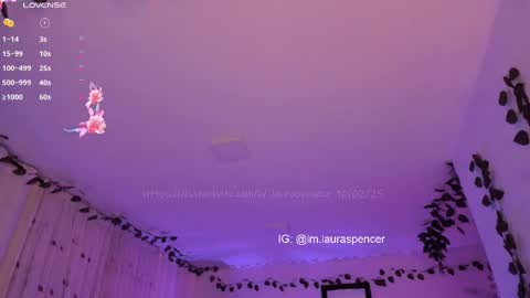 Laura online show from February 2025 01:41:02 AM