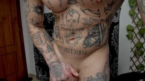 Layne online show from March 2025 06:55:01 PM