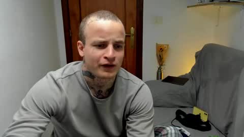 Layne online show from April 2026 09:19:02 AM