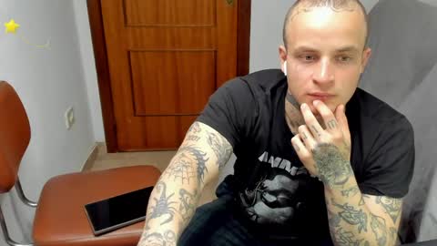 Layne online show from May 2026 08:16:02 PM