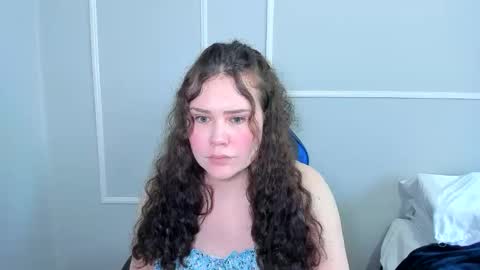 Snapshot of _leana_oo chatting on June 2026 05:02:02 PM leana online show from June 2026 05:02:02 PM