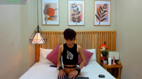  L E M M O N  online show from January 2025 02:40:02 PM