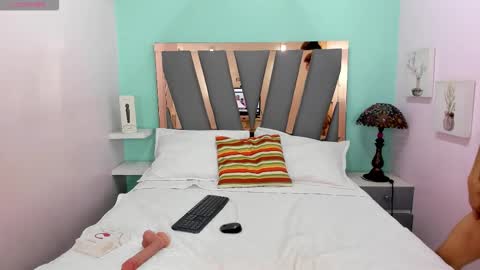  L E M M O N  online show from October 2025 03:34:02 PM