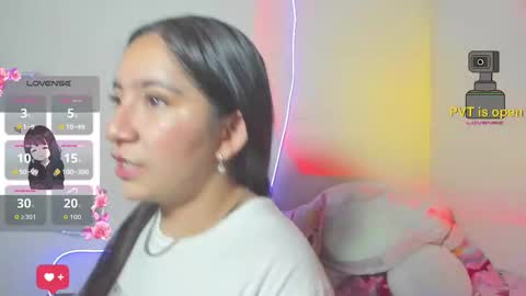 Mily online show from October 2025 12:14:01 AM