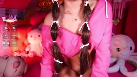 _little_glrl_ online show from May 2026 11:56:01 PM