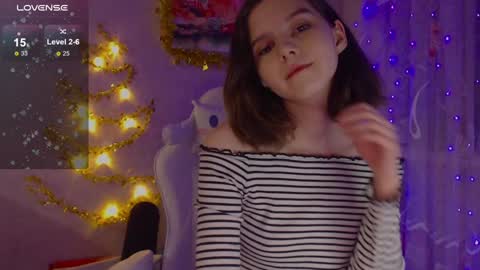 Snapshot of _lovelylu_ chatting on December 2024 06:53:01 PM Lu online show from December 2024 06:53:01 PM