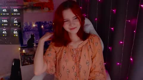 Snapshot of _lovelylu_ chatting on September 2025 07:06:02 PM Lu online show from September 2025 07:06:02 PM