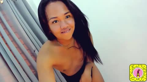 Snapshot of _lovelyyan69_ chatting on September 2025 08:14:02 AM _lovelyyan69_ online show from September 2025 08:14:02 AM