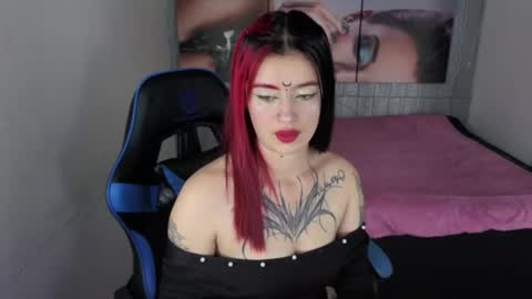 Snapshot of _lucia_21 chatting on September 2025 09:06:02 PM Lucia online show from September 2025 09:06:02 PM