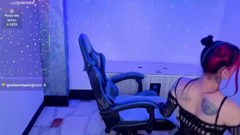 Snapshot of _lucia_21 chatting on October 2025 05:43:01 PM Lucia online show from October 2025 05:43:01 PM