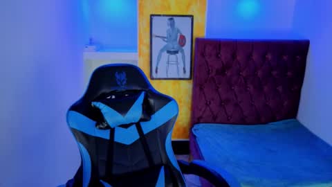 Snapshot of _lucia_21 chatting on November 2025 02:13:01 AM Lucia online show from November 2025 02:13:01 AM