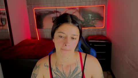 Snapshot of _lucia_21 chatting on February 2026 07:12:01 PM Lucia online show from February 2026 07:12:01 PM