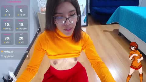 Snapshot of _lucysmith chatting on January 2025 03:42:01 AM Lucy online show from January 2025 03:42:01 AM