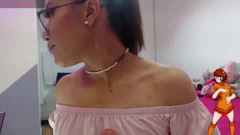 Snapshot of _lucysmith chatting on January 2025 02:15:01 AM Lucy online show from January 2025 02:15:01 AM