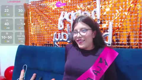 Snapshot of _lucysmith chatting on February 2025 03:56:01 AM Lucy online show from February 2025 03:56:01 AM