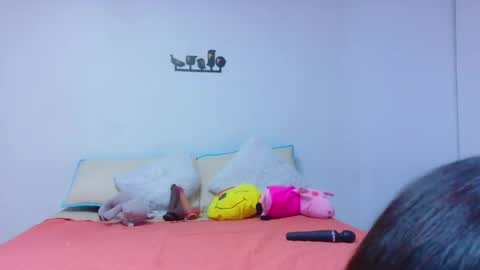 Snapshot of _lucysmith chatting on October 2025 03:36:02 AM Lucy online show from October 2025 03:36:02 AM