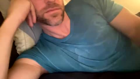 Snapshot of _lululeo_ chatting on February 2025 05:01:01 AM _lululeo_ online show from February 2025 05:01:01 AM