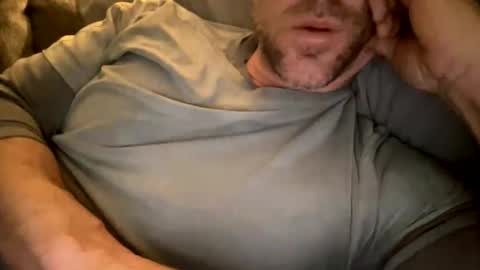 Snapshot of _lululeo_ chatting on December 2025 02:29:01 AM _lululeo_ online show from December 2025 02:29:01 AM