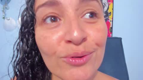  luna  sweet  online show from October 2025 09:15:01 PM