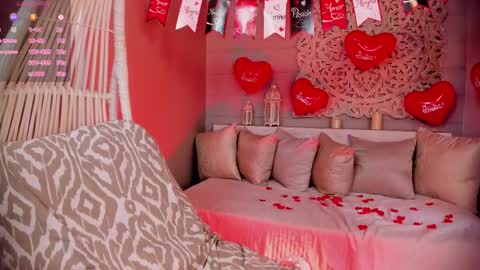  Luna  online show from February 2025 02:02:01 PM