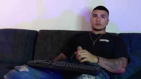 STIVEN online show from December 2025 04:32:01 AM