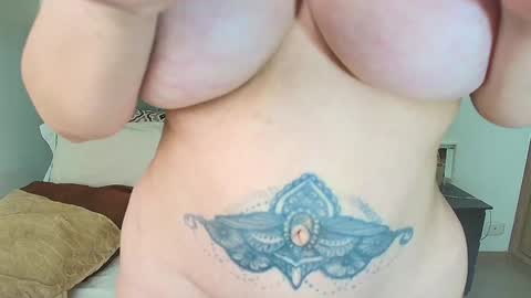 Snapshot of _madamemature_ chatting on February 2025 04:52:01 PM Lady Chanel online show from February 2025 04:52:01 PM