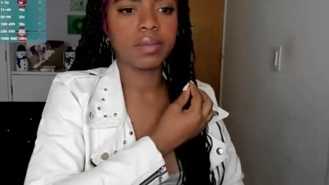 Snapshot of _marcela_22 chatting on December 2024 07:44:01 AM MARCELA online show from December 2024 07:44:01 AM