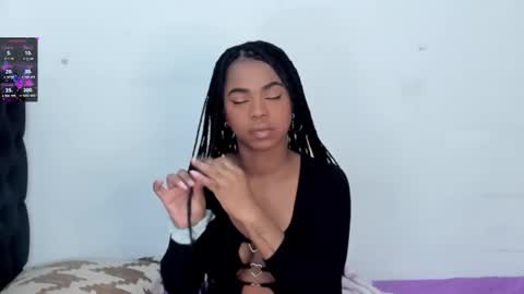 Snapshot of _marcela_22 chatting on February 2025 03:08:01 PM MARCELA online show from February 2025 03:08:01 PM