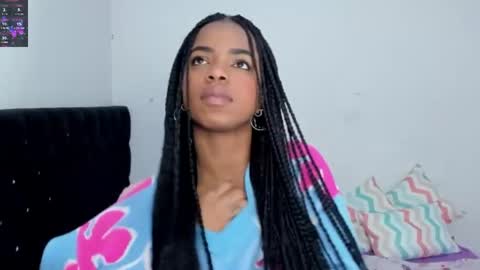 Snapshot of _marcela_22 chatting on February 2025 10:20:02 PM MARCELA online show from February 2025 10:20:02 PM