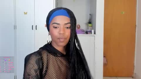 Snapshot of _marcela_22 chatting on September 2025 01:40:01 AM MARCELA online show from September 2025 01:40:01 AM