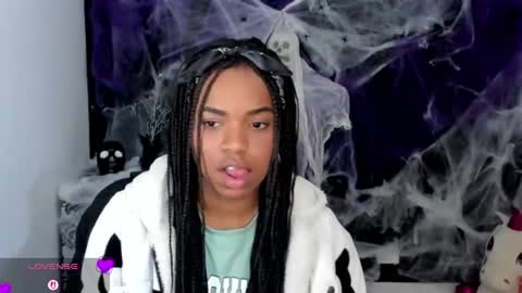 Snapshot of _marcela_22 chatting on October 2025 01:26:02 AM MARCELA online show from October 2025 01:26:02 AM