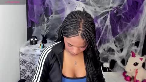 Snapshot of _marcela_22 chatting on October 2025 04:30:01 PM MARCELA online show from October 2025 04:30:01 PM