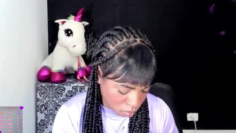 Snapshot of _marcela_22 chatting on November 2025 10:31:02 PM MARCELA online show from November 2025 10:31:02 PM