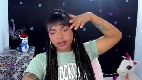 Snapshot of _marcela_22 chatting on November 2025 10:37:01 PM MARCELA online show from November 2025 10:37:01 PM