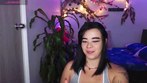 Marce  online show from December 2025 11:23:02 PM