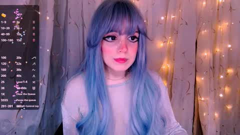 Kira online show from September 2025 08:30:01 AM